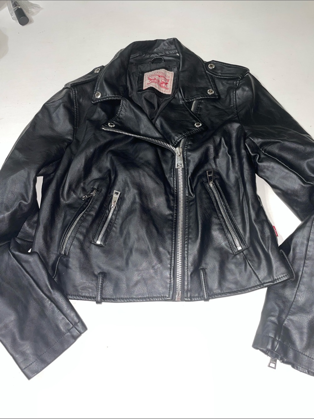 Levi’s faux leather biker cropped motorcycle jacket medium